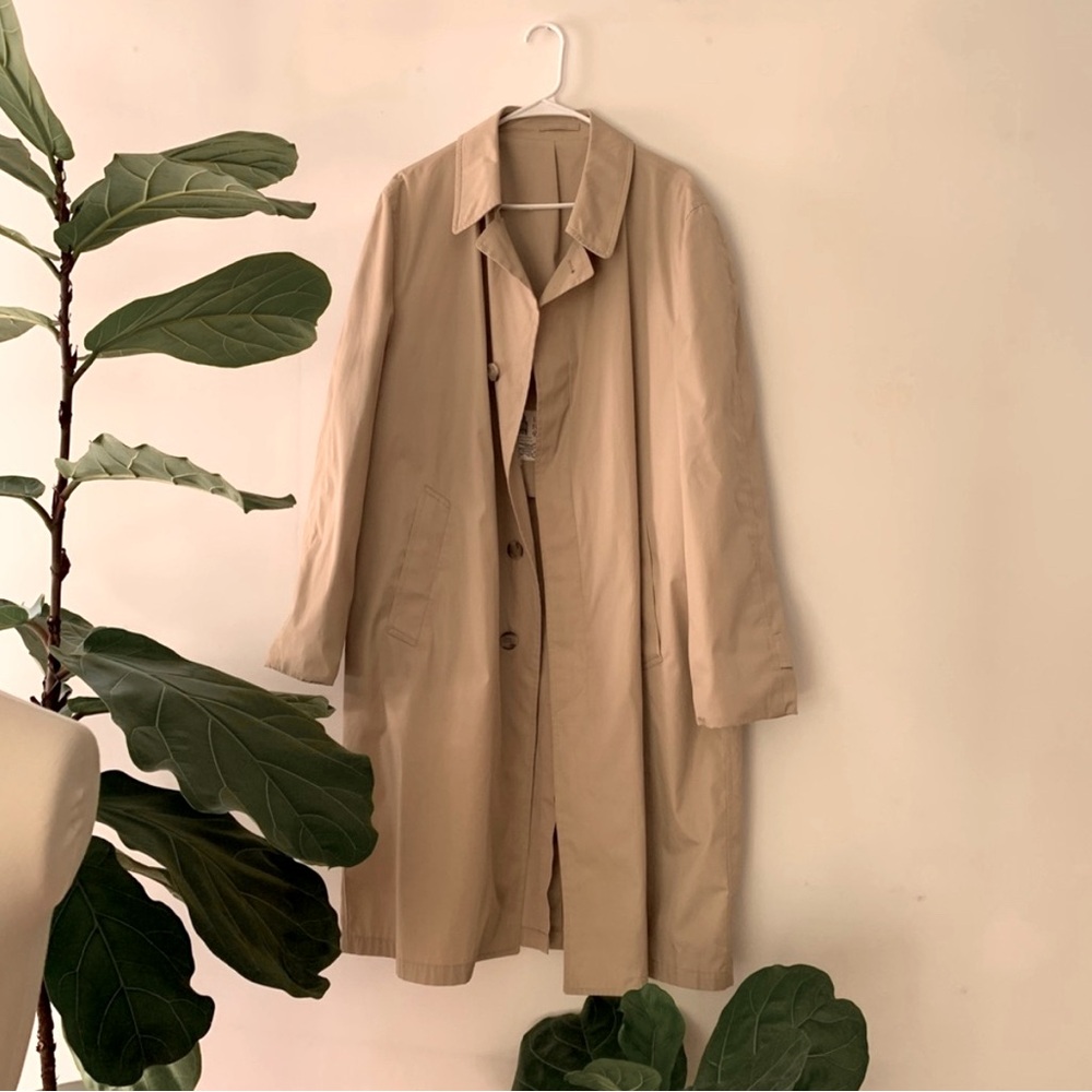 True Vintage 80’s London Fog trench coat 42 long